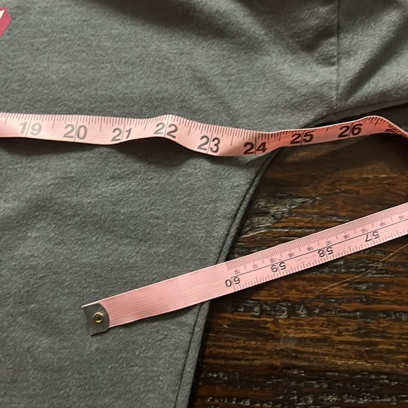 WW sweatshirt- New- medium - Picture 3 of 4